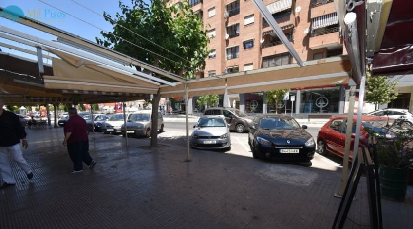 Local comercial