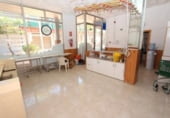 Local comercial en venta con 60m² en Ibiza foto