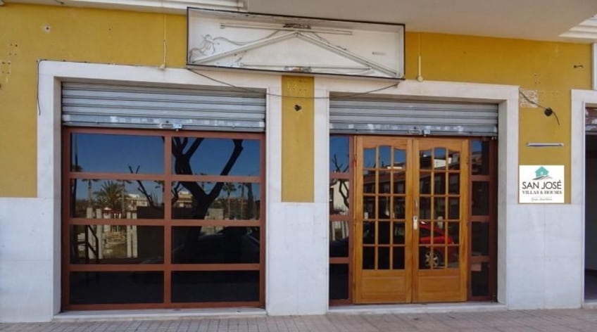 Local comercial
