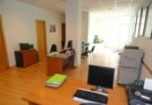 Oficinas en venta con 350m² en Novelda, Calle Onil foto