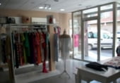 Local comercial en venta con 100m² en Novelda, Avenida de la Constitución foto