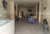 Local comercial en venta con 100m² en Novelda foto