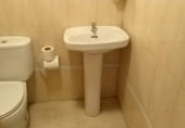 Local comercial en venta con 100m² en Novelda foto