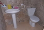 Local comercial en venta con 199m² en Novelda, Calle Salvador de Madariaga foto