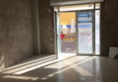 Local comercial en venta con 50m² en Novelda, Calle Emilio Castelar foto