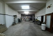 255m² commercial premises for sale in Villena, Calle Escalone photo
