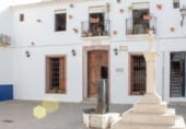 185m² restaurant for sale in Denia, Calle Marinas y Valencia photo
