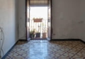 185m² restaurant for sale in Denia, Calle Marinas y Valencia photo