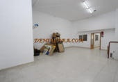 250m² commercial premises for sale in Denia, Plaza de Valgamedios photo
