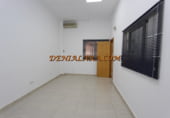 250m² commercial premises for sale in Denia, Plaza de Valgamedios photo