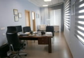 170m² offices for sale in Elda, Calle Maestro Ramón Gorge photo