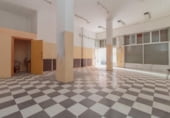 Local comercial en venta con 79m² en Orihuela, Calle de la Acequia foto