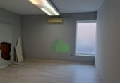 127m² commercial premises for sale in Montijo, Calle Jacinto Benavente photo