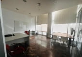 Local comercial en venta con 158m² en Tarrasa, Carrer de les Carbonelles foto