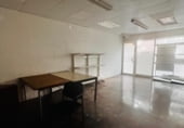 Local comercial en venta con 158m² en Tarrasa, Carrer de les Carbonelles foto