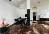 Local comercial en venta con 158m² en Tarrasa, Carrer de les Carbonelles foto