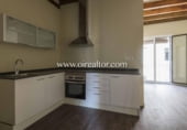 1028m² locaux commerciaux pour vente à Barcelone, dans le quartier de le Raval, Carrer de l'Hospital photo