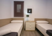 1069m² commercial premises for sale in Barcelona, in the area of Sants, Carrer del Guadiana photo
