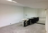 Local comercial
en venda
amb 255m² a Cornellà de Llobregat, Rambla de Anselm Clavé foto