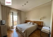 Edificio en venta con 1487m² en Salas de los Infantes, Calle San Juan foto