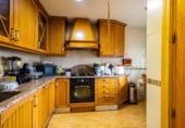 Peluqueria en venta con 771m² en Fuentelahiguera de Albatages, CM-1002 foto