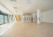 Local comercial en venta con 260m² en Pollensa, Carrer de Rubén Darío foto