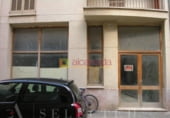 Local comercial en venta con 94m² en La Puebla, Carrer Capità Pere foto