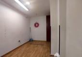 Local comercial en venta con 100m² en Linares, calle sagunto, 23700 foto