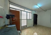 180m² locaux commerciaux pour vente à Linares, calle los francos, 23700 photo