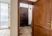 413m² commercial premises for sale in Arrecife, in the area of Arrecife Center, Calle Triana photo