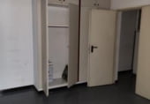 288m² commercial premises for sale in Ponferrada, Calle Puerto de Piedrafita photo