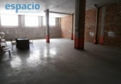 320m² commercial premises for sale in Ponferrada, Avenida América photo