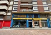 315m² commercial premises for sale in Ponferrada, Plaza Virgen de la Encina photo
