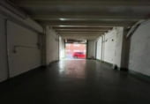 129m² commercial premises for sale in Ponferrada, Calle Batalla del Salado photo