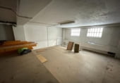 129m² commercial premises for sale in Ponferrada, Calle Batalla del Salado photo