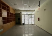 259m² commercial premises for sale in Ponferrada, Calle Batalla de Lepanto photo