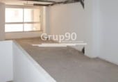 Local comercial en venta con 298m² en Lérida, Carrer de les Corts Catalanes foto
