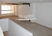 Local comercial en venta con 298m² en Lérida, Carrer de les Corts Catalanes foto