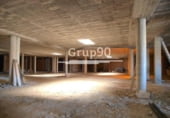 Local comercial en venta con 5700m² en Lérida, L-702 foto