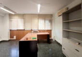 862m² offices for sale in Lérida, Carrer de l'Acadèmia photo