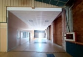 Local comercial en venta con 953m² en Lérida, Carrer Canal foto
