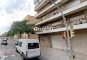 Local comercial en venta con 288m² en Lérida, avd. madrid foto