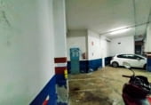 Local comercial en venta con 194m² en Alicante foto