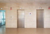75m² bureau pour vente à Tomares, Glorieta de la Luz photo