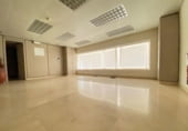 260m² commercial premises for sale in Alicante, Calle Carratala photo