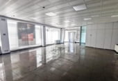Local comercial
en venda
amb 240m² a Alacant, avinguda de la costa blanca, 03540 foto