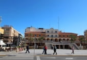 150m² commercial premises for sale in Guardamar del Segura, Avenida de la Libertad photo