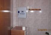 95m² commercial premises for sale in Monóvar, Calle Mayor photo