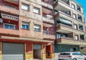 Local comercial en venta con 169m² en Almoradí, Calle San Emigdio foto