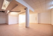 Local comercial en venta con 169m² en Almoradí, Calle San Emigdio foto